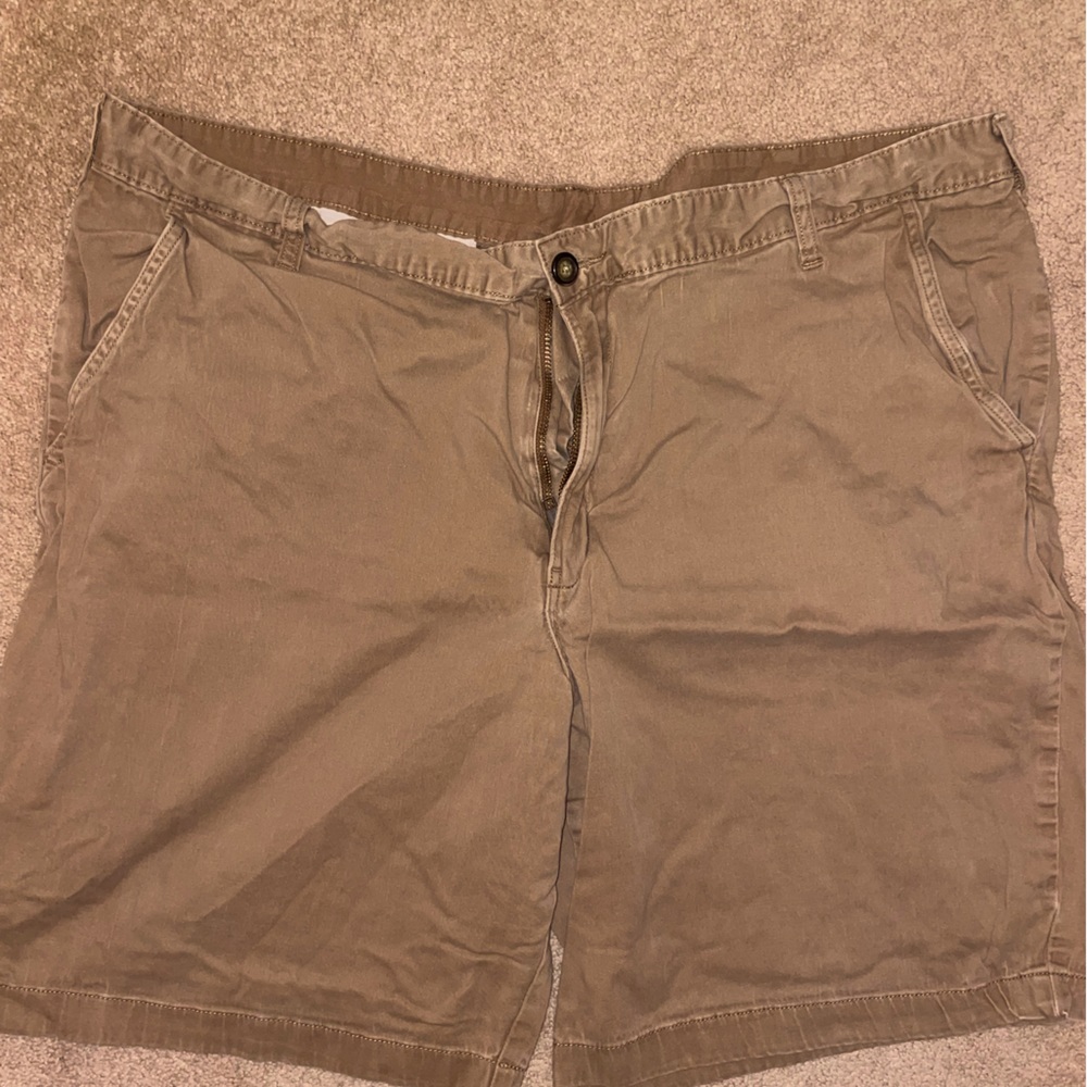George Men's Flat Front Tan Khaki Shorts (Size 42)